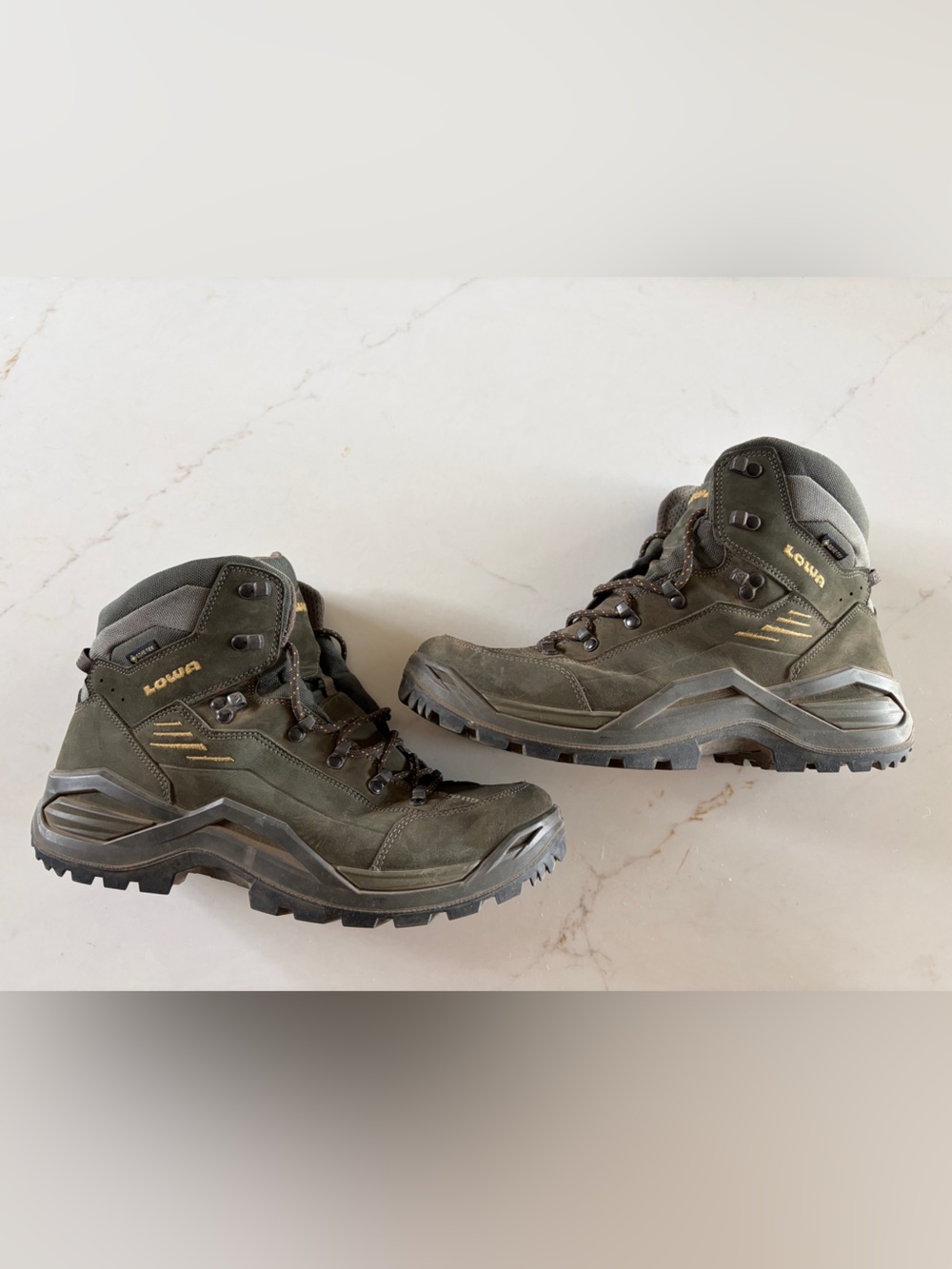 Lowa Renegade Evo GTX Olive Green Waterproof Hiking Boots - Men's